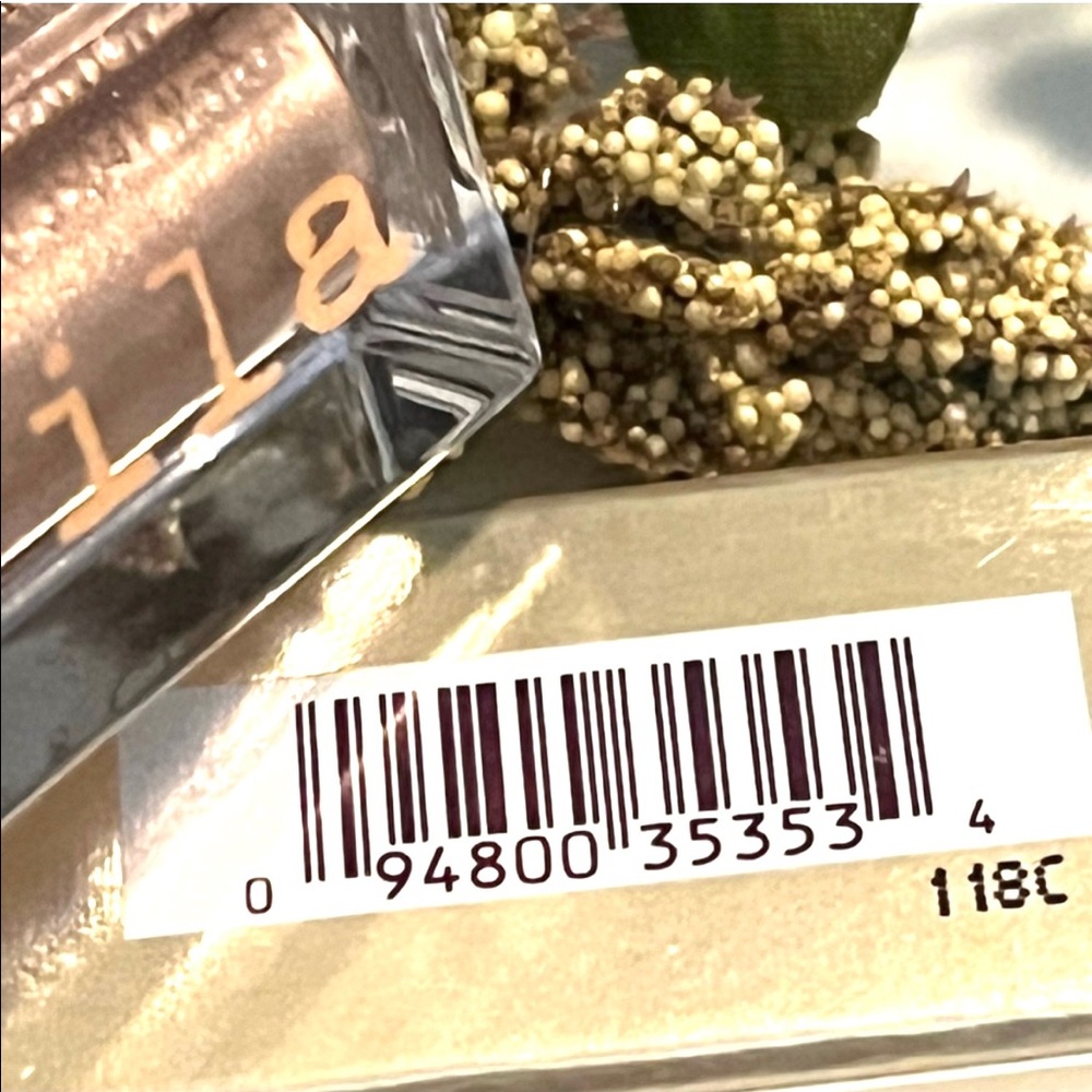 STILA Shimmer & Glow Liquid Eyeshadow KITTEN - Picture 14 of 16